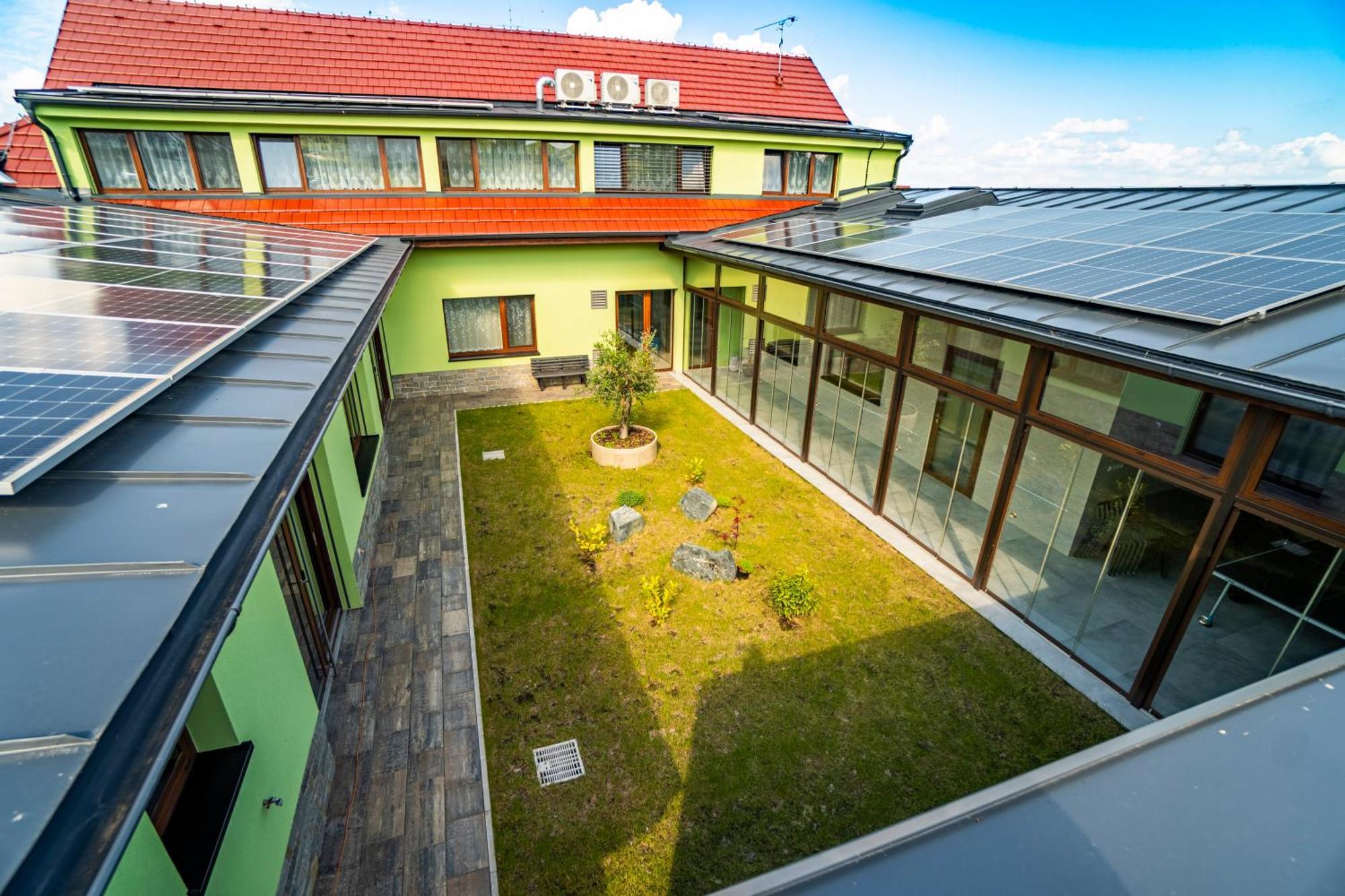 Winifera Penzion Pavlov Exterior photo